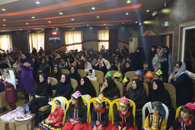 برگزاری مراسم ویژه هفته کودک در سالن همایش شهرداری لاهیجان